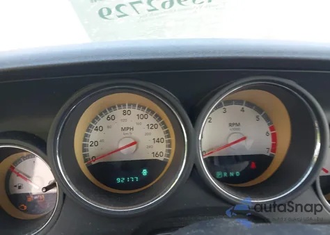 2009 Dodge Challenger R/T из США, поврежденный, VIN 2B3LJ54T19H588061